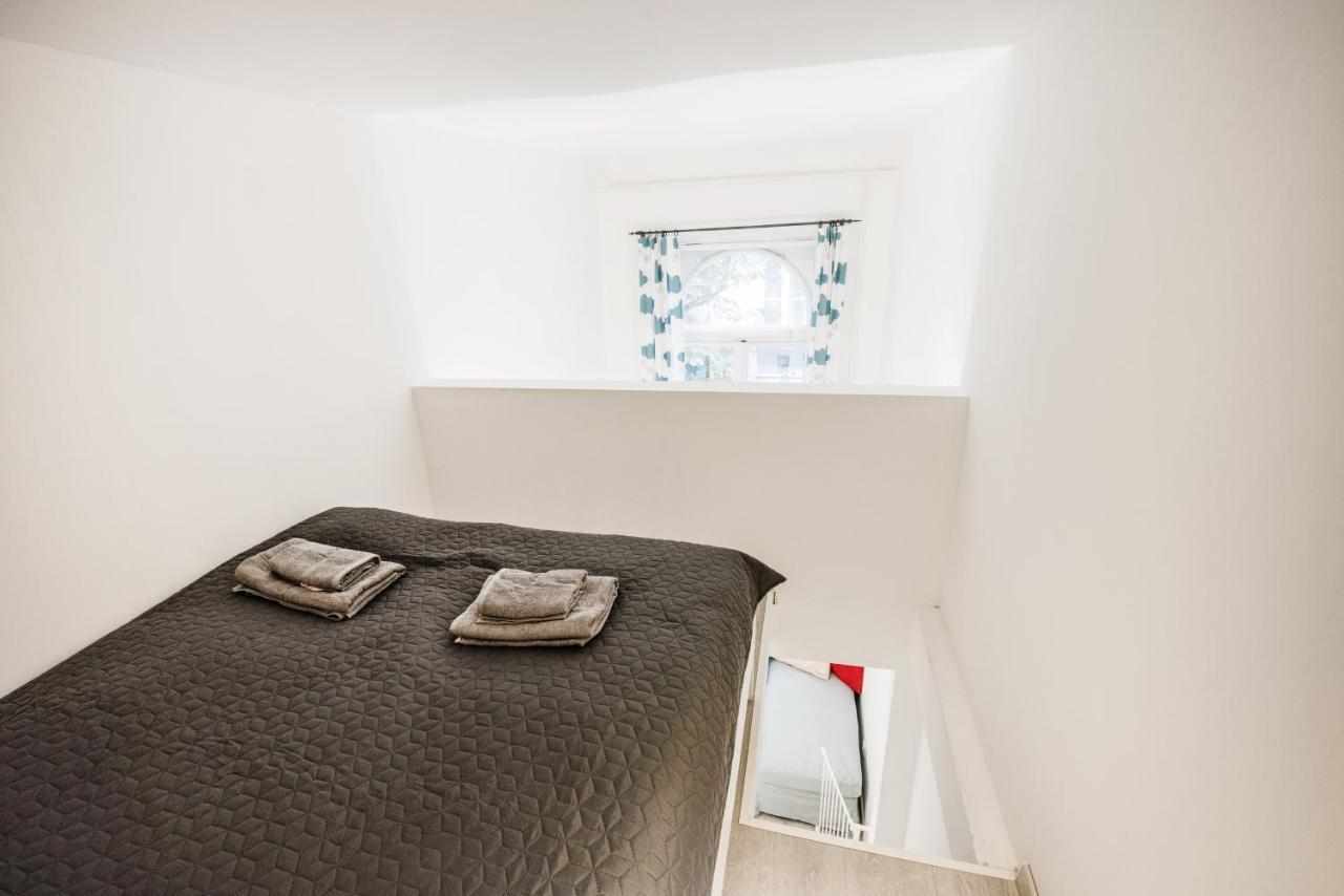 Podi Apartment Budapeste Exterior foto